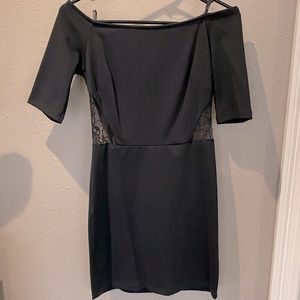 Blk med off the shoulder Bebe dress  lace detail